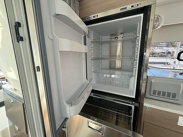 Lagoon 43 - 