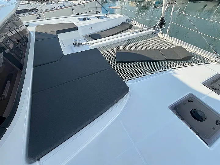 Lagoon 43 - 