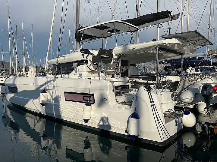 Lagoon 43 - 