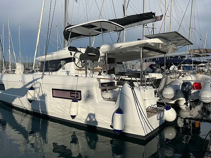 Lagoon 43 - 