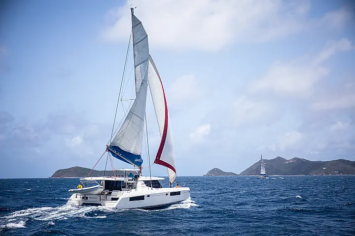 Sunsail 454 - 
