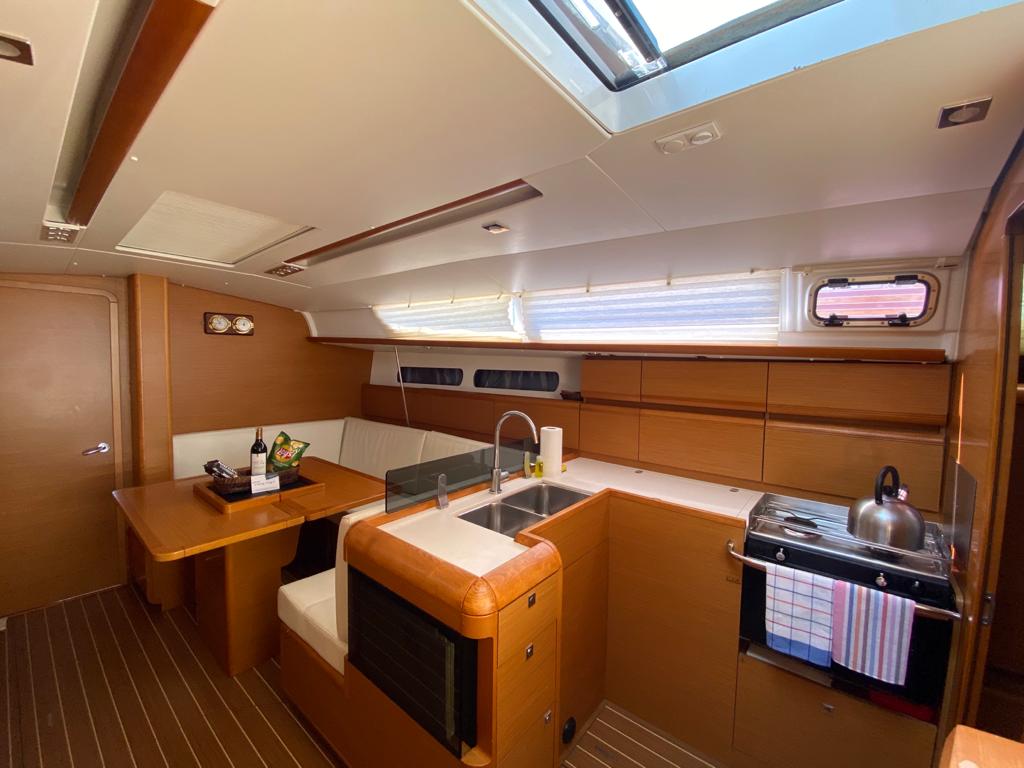 Sun Odyssey 409 - 