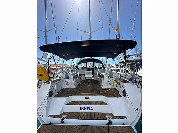 Bavaria Cruiser 46 - External image