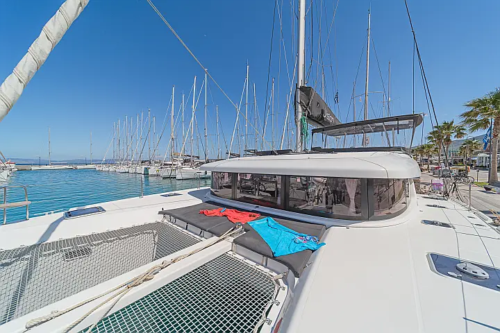 Lagoon 42 A/C & GEN - 