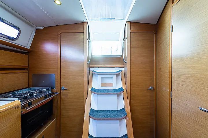 Jeanneau Sun Odyssey 379 - 