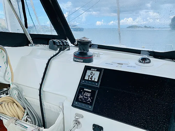 Lagoon 40 - Navigation 2