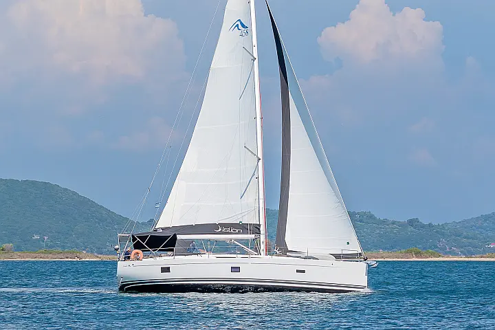 Hanse 458 - 