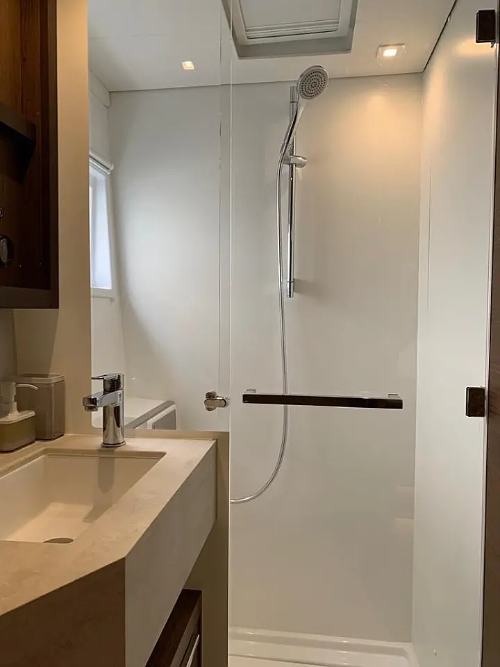 Lagoon 46 - 