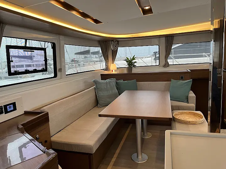 Lagoon 46 - 