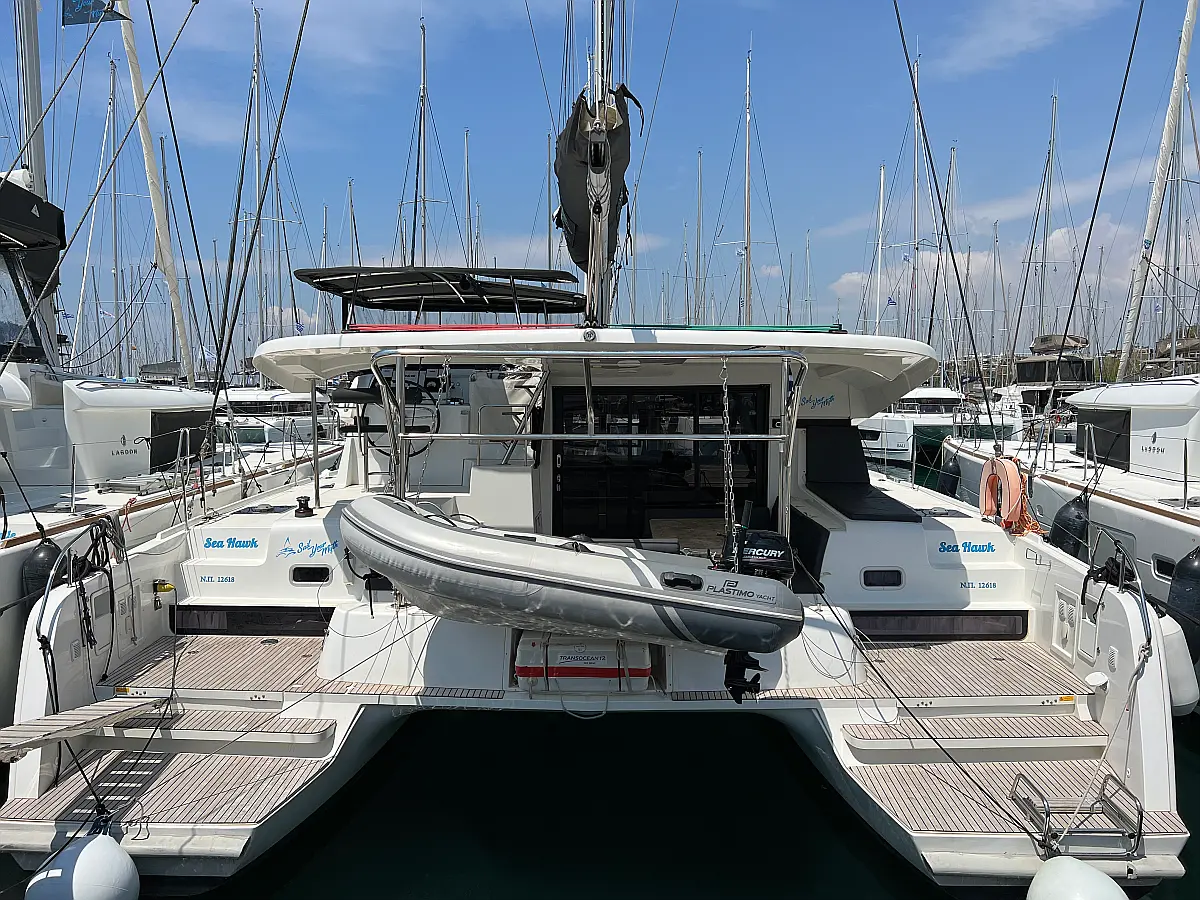 Lagoon 42 5