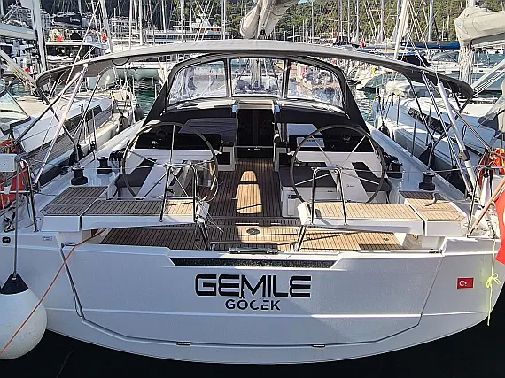 Hanse 460 - External image