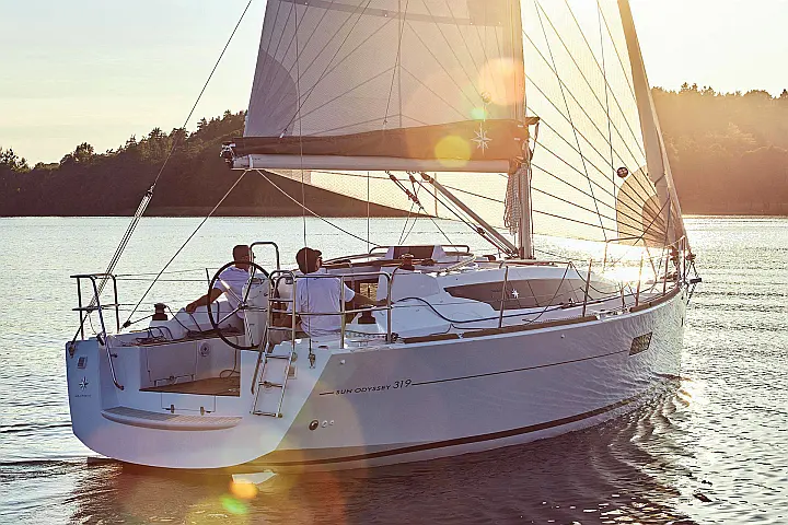 Sun Odyssey 319 - 