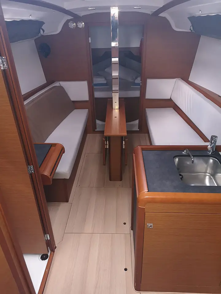 Sun Odyssey 349 - 