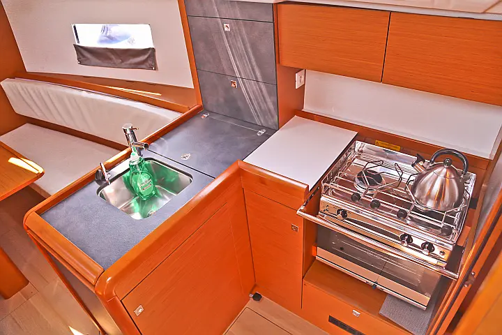 Sun Odyssey 349 - 