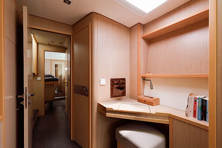 Lagoon 52 - 