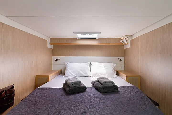 Lagoon 52 - 