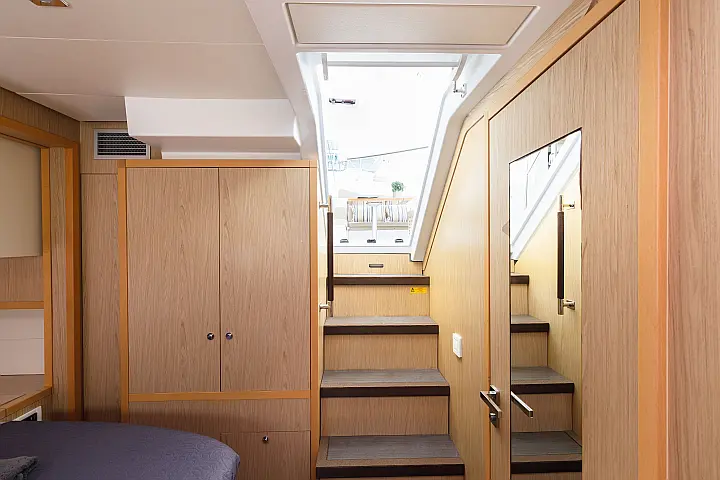 Lagoon 52 - 