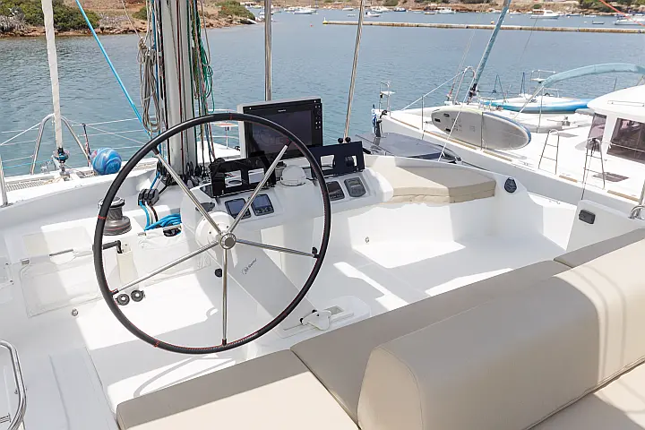 Lagoon 52 - 