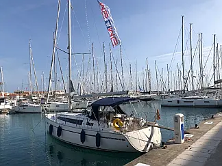 Bavaria Cruiser 37 (3 cab.) - External image