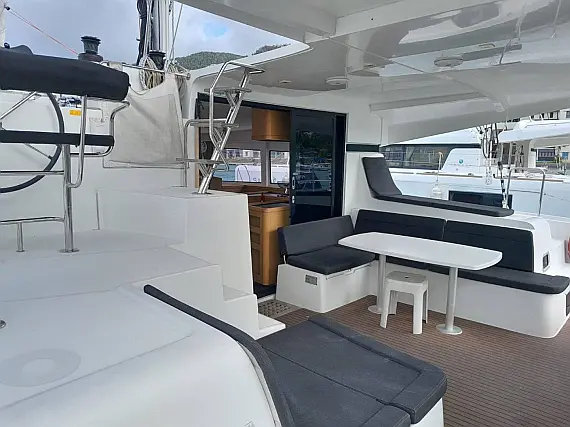 Lagoon 42 Owner - Internal image