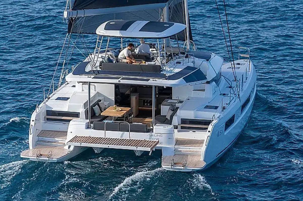 Lagoon 51 4