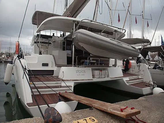 Lagoon 42 (4 dbl / 1 single ) - External image