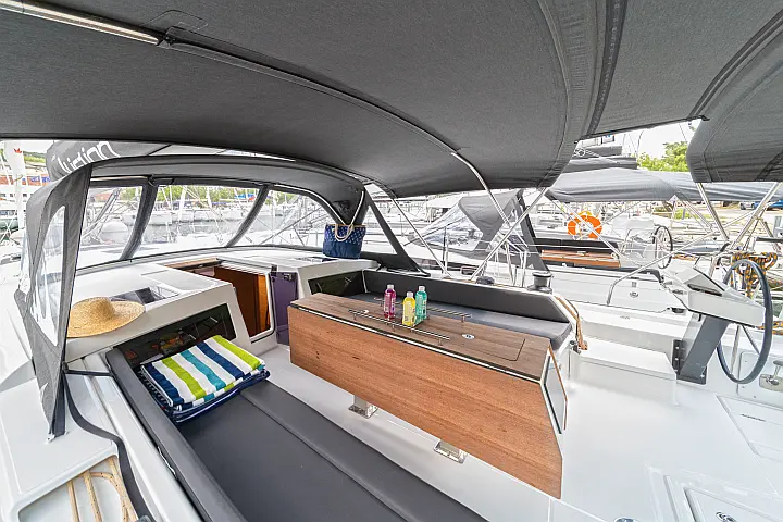Dufour 470 - 