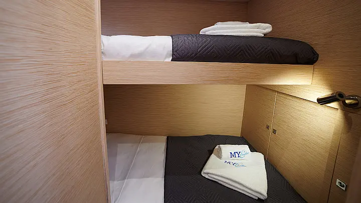 Dufour Catamaran 48 5c+5h - 