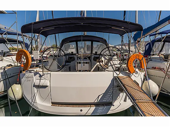 Sun Odyssey 519 - 4 cabs - External image