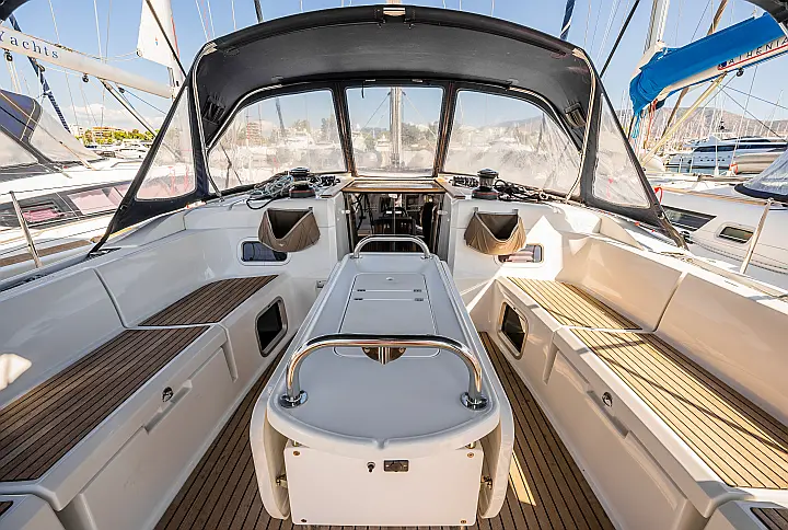 Sun Odyssey 519 - 4 cabs - 