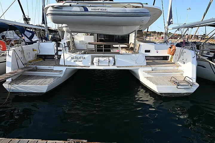 Lagoon 42 - 