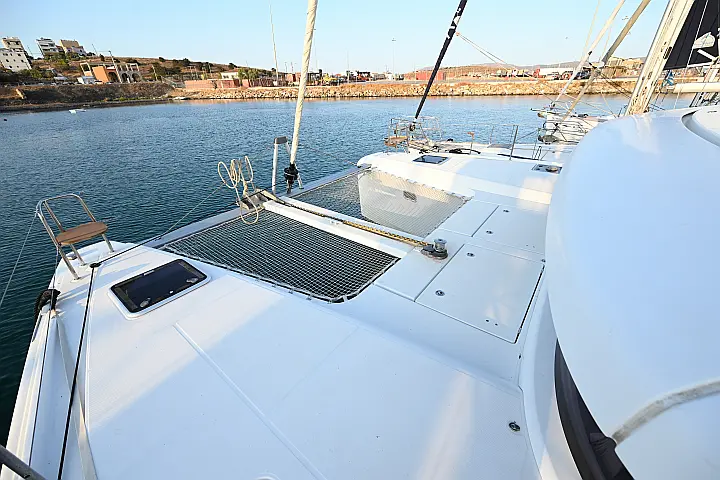 Lagoon 42 - 