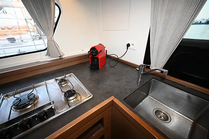 Lagoon 42 - 