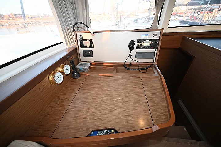 Lagoon 42 - 