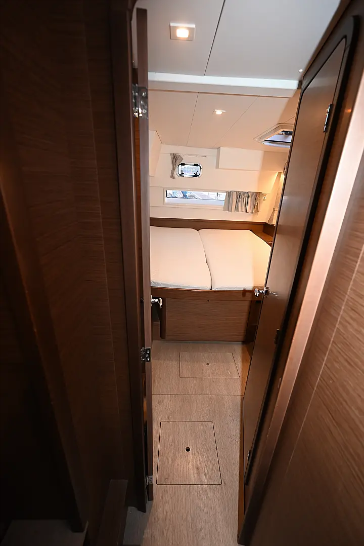 Lagoon 42 - 