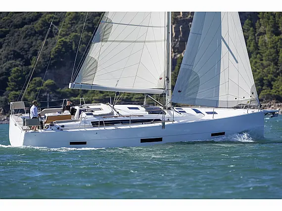 Dufour 430 Grand Large - External image