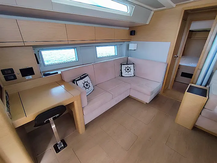 Hanse 548 - 