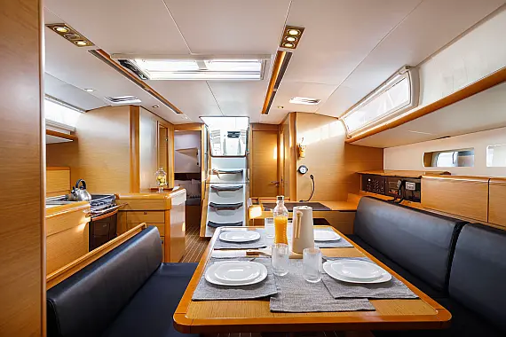 Sun Odyssey 509 - Internal image