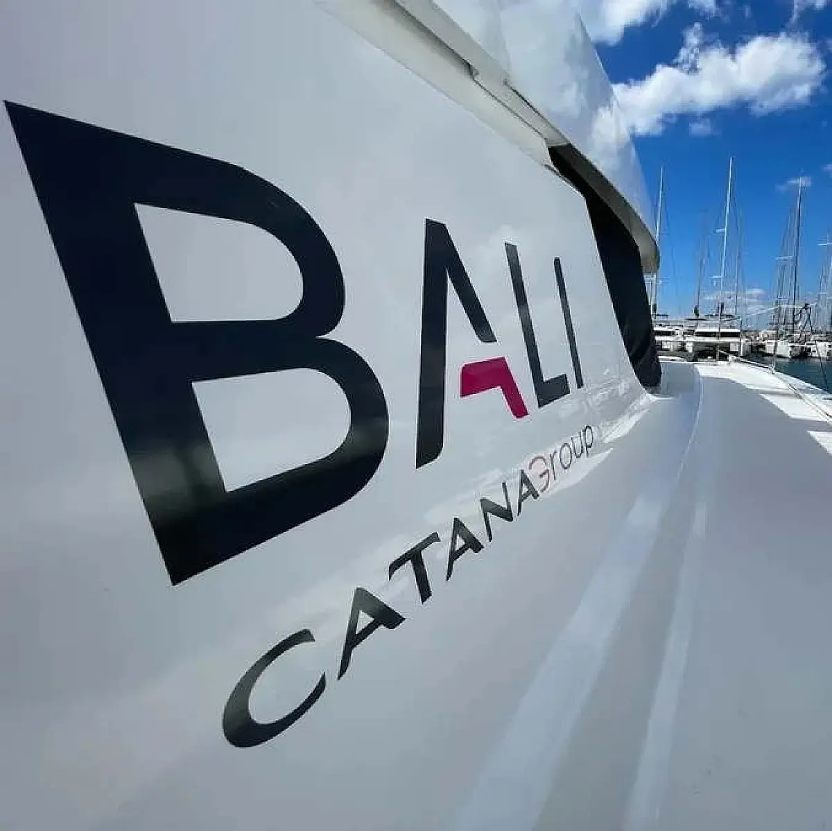 Bali 4.8  5
