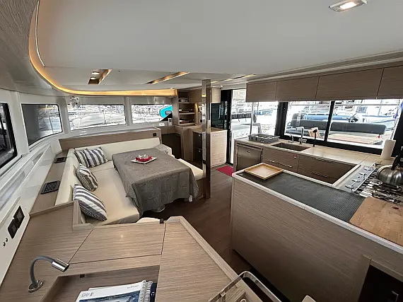 Lagoon 46 (LUXURY Equipped, SKIPPERED only) - Internal image