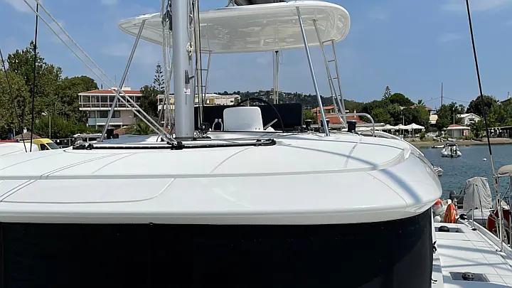 Lagoon 46 (AC, Gen, Watermaker)  - 