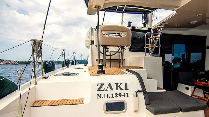 Lagoon 42 (A/C, Watermaker, Gen)_12 - 