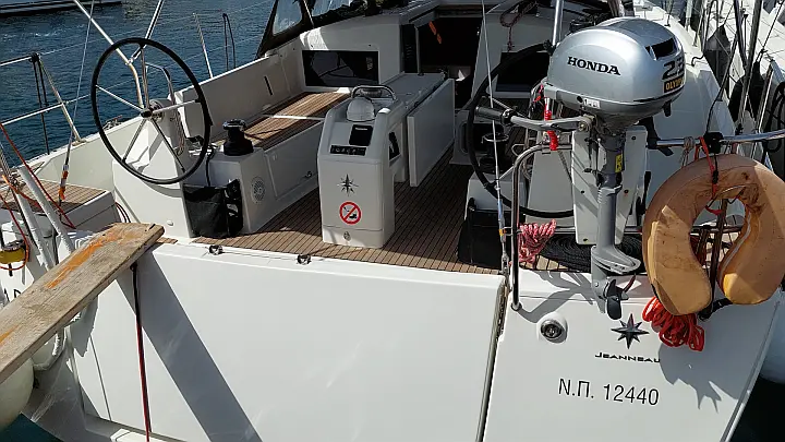 Sun Odyssey 440 (possible to be converted to 3 cabins) - 