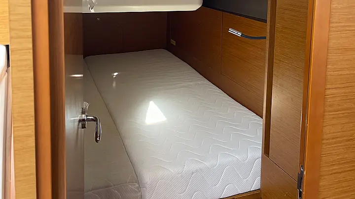 Sun Odyssey 440 (possible to be converted to 3 cabins) - 