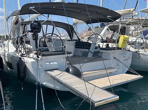 Oceanis 46.1  - External image