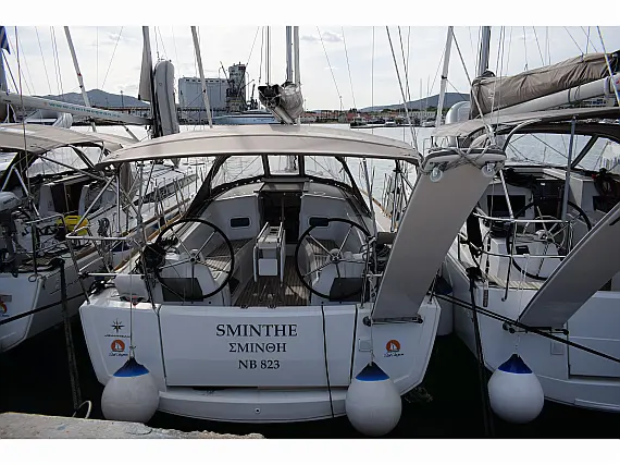 Sun Odyssey 349 - External image