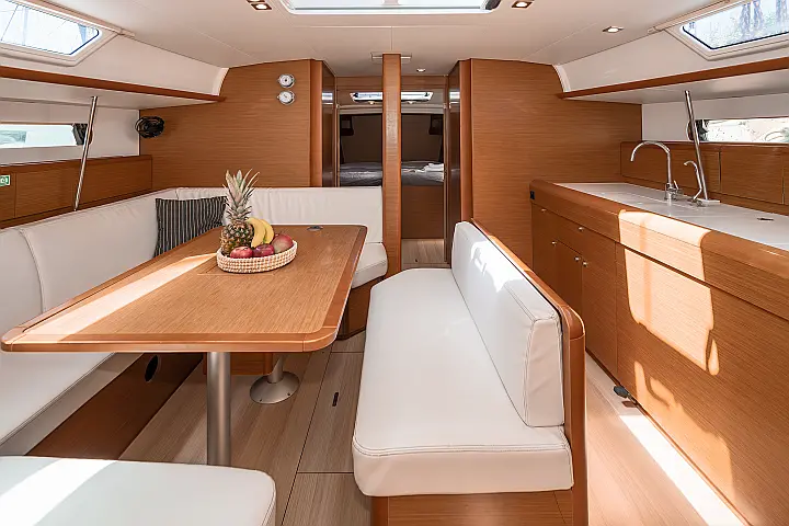 Sun Odyssey 479 - 