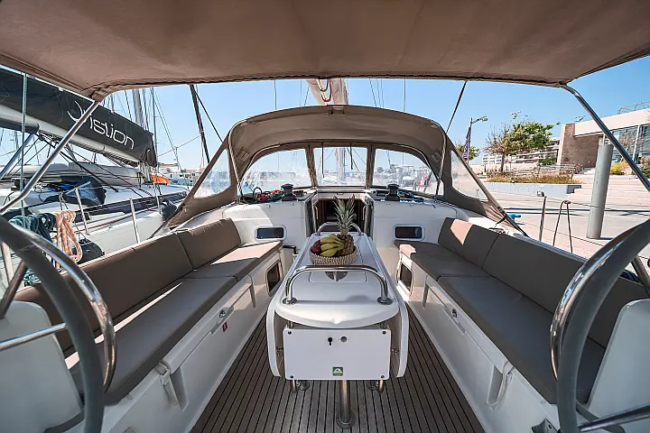 Sun Odyssey 479 - 