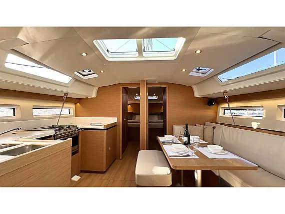 Sun Odyssey 490 - Internal image