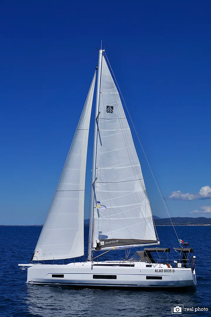 Dufour 470 - 